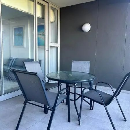 Ocean Dunes Bachelor Apartments Umhlanga Exterior photo